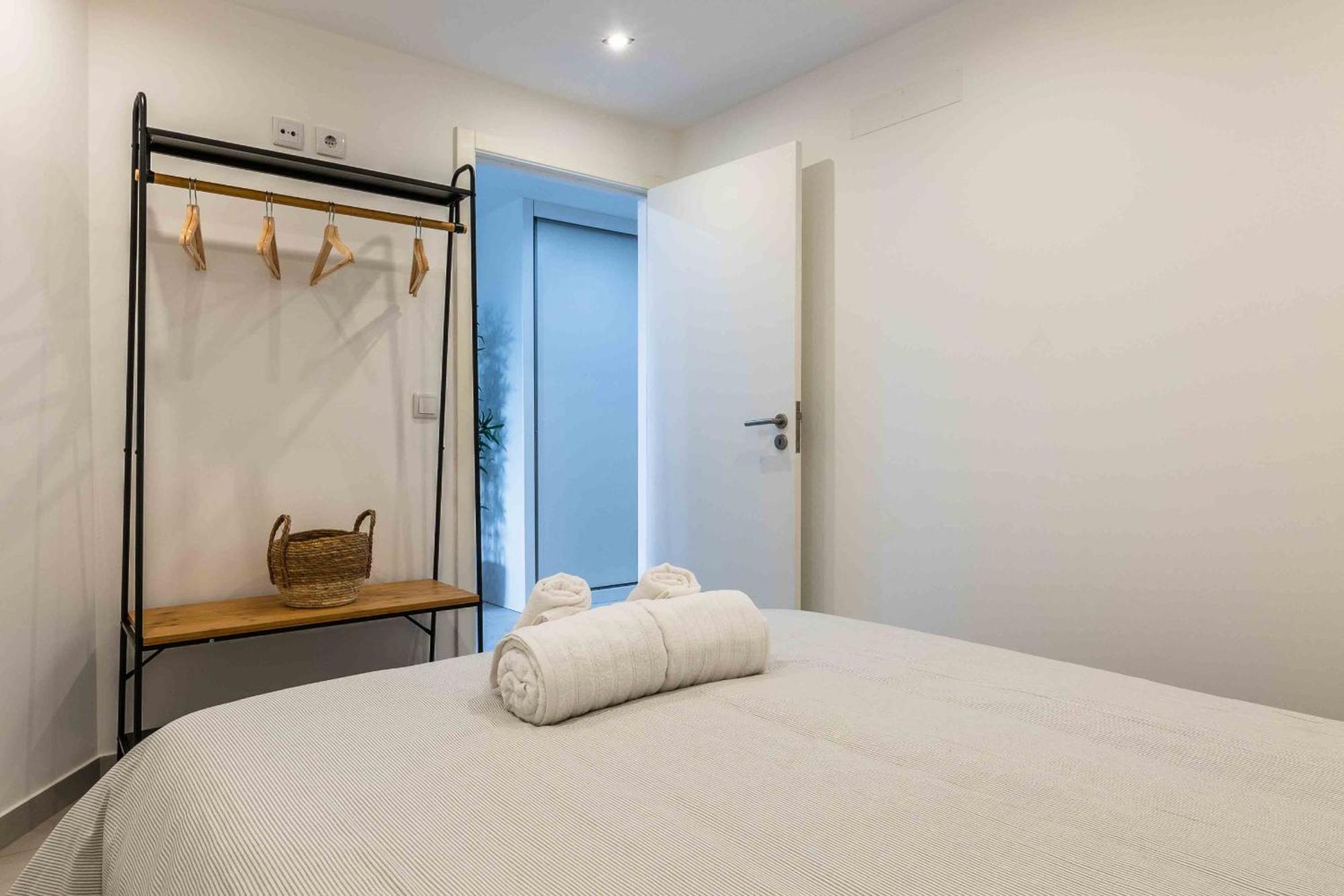 Santa Eulalia 2-Bedroom Apartment - Swimming Pool - Wifi Albufeira Eksteriør billede